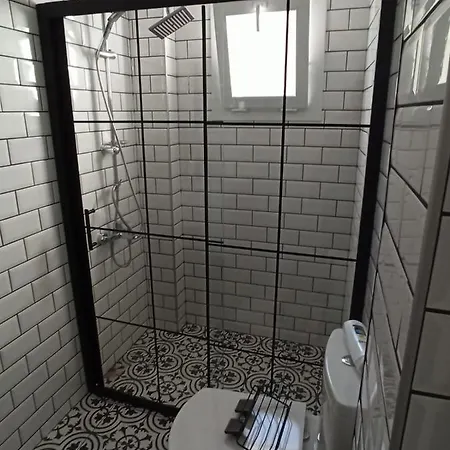 Oezel Plajli Site Icerisinde 3+1 Kiralik Hotel